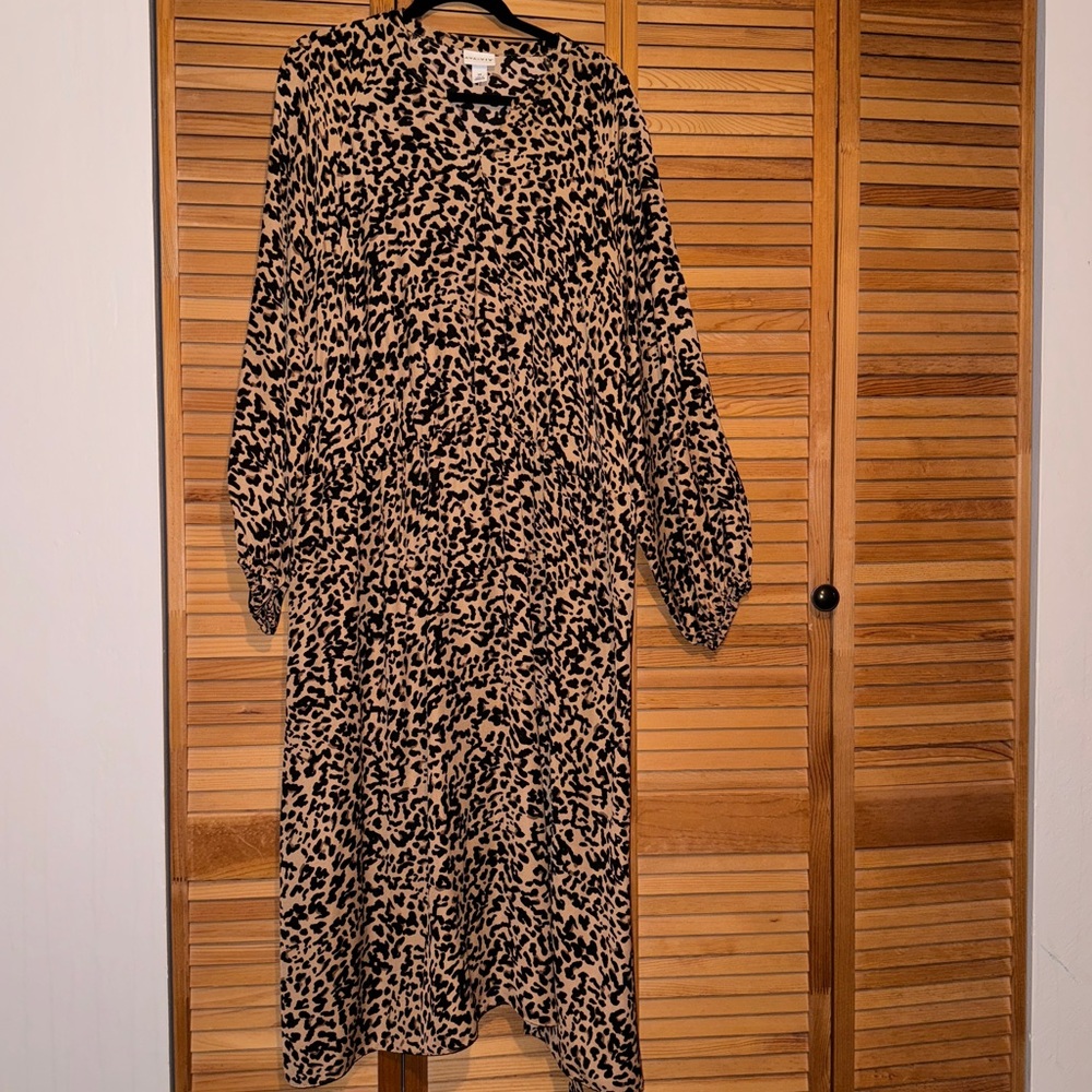 Plus Size Leopard Dress